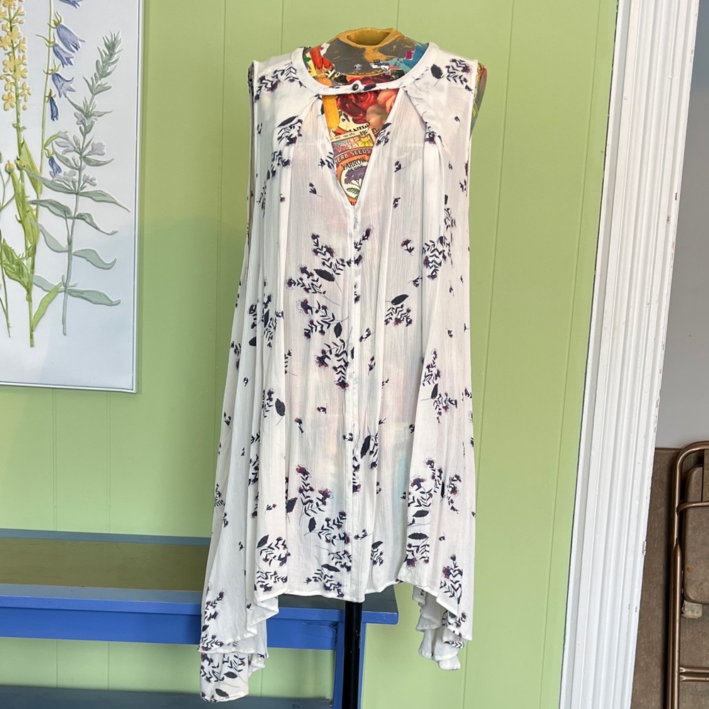 Free People White and Black Floral Tunic